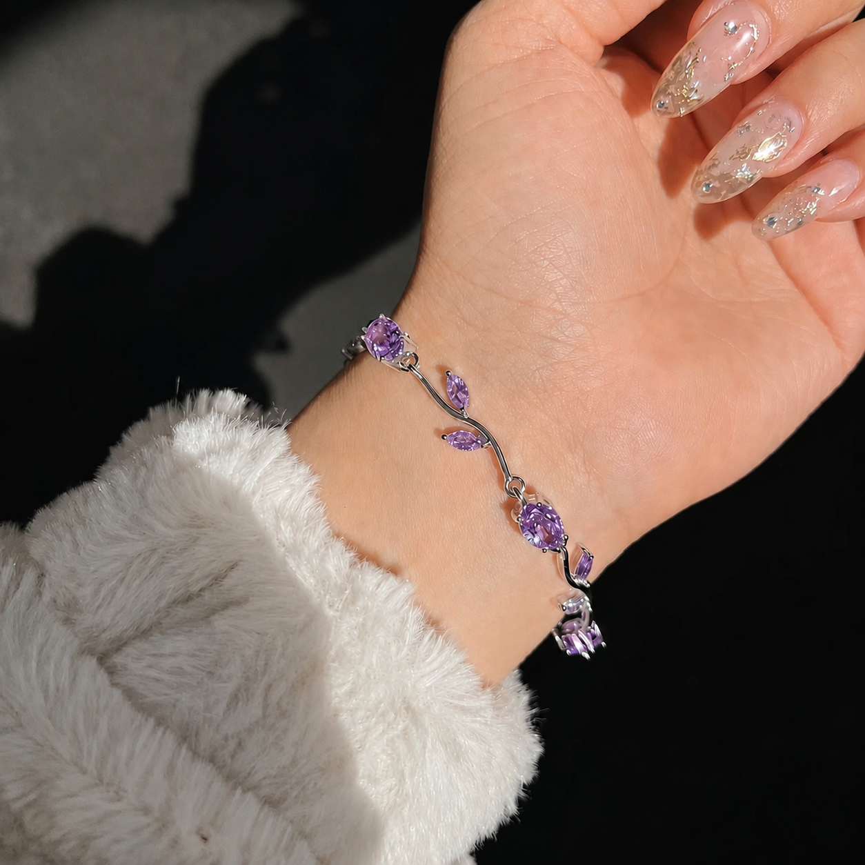 Elegant Silver Plated Tulip Bracelet for Girls/Women